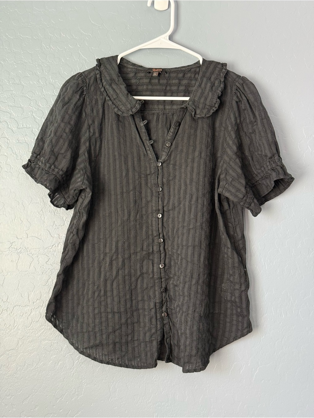Quince 100% Cotton Embroidered Puffed Sleeve Button Down Collar Shirt - Black XL